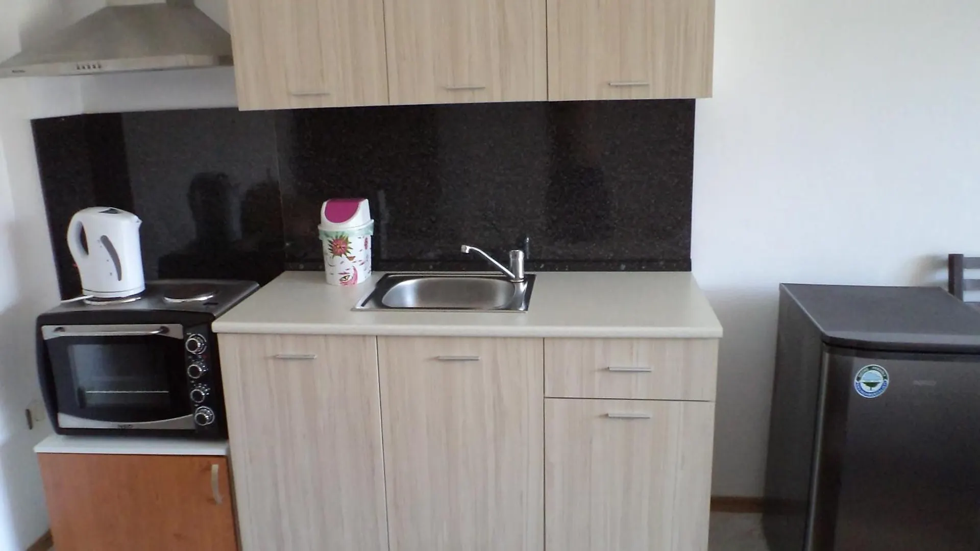 Apartments In Sunny Hill 3 Guest House Sozopol